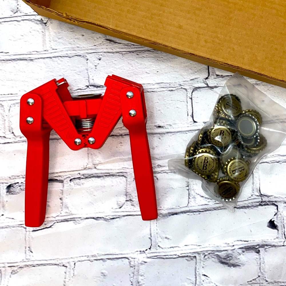 Brewers Best bottle caps and capper